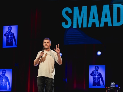 Vincent Voeten_©Monday Jr_high res053.jpg